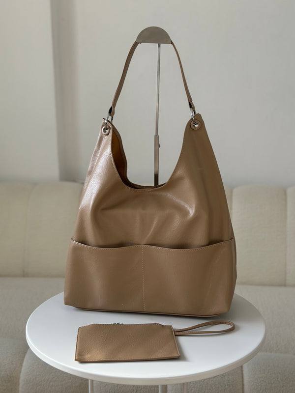 حقيبة جلدية مع جزدان🙂‍↔️