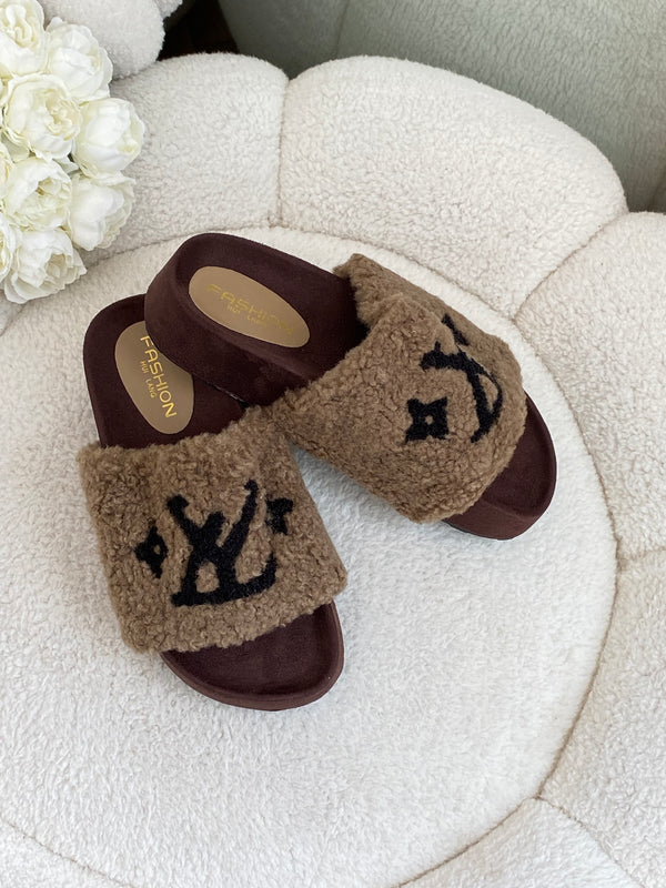 بابوج lv شتوي فرو🤎