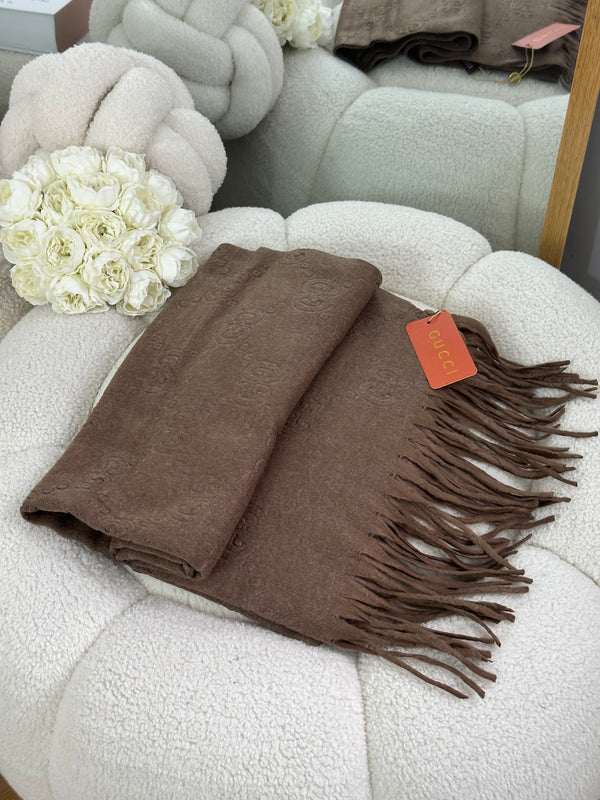 سكارف جوتشي