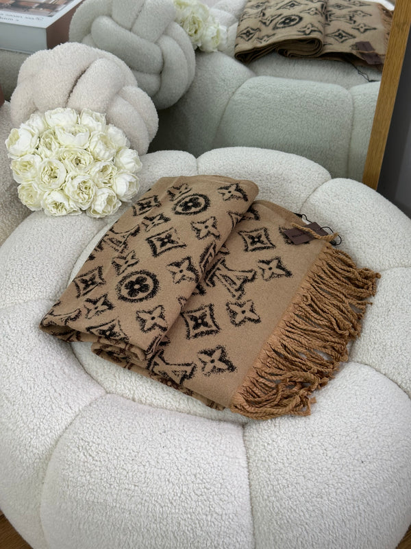 سكارف LV وجه واحد بني واسود 🤎🖤