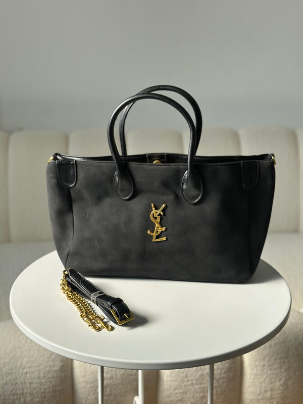 حقيبة ysl باللون الاسود مع حزام مخمل قاعدة35سم🖤