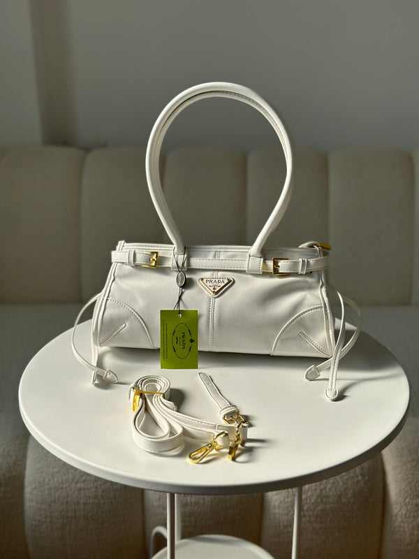 حقيبة برادا مع حزام قاعدة 32🤍
