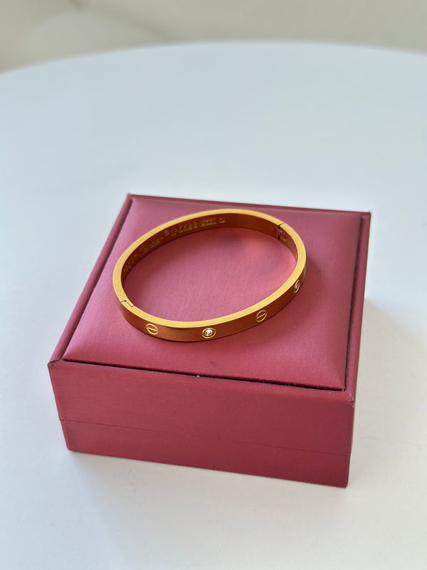 اسوارة الحب من كارتير