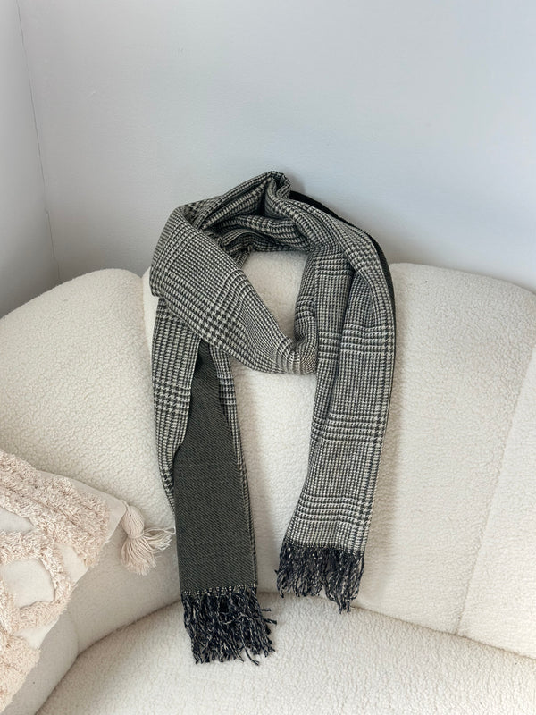 سكارف وجيهن كاروهات / اخضر غامق