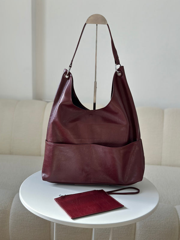 حقيبة جلدية مع جزدان اضافي🍷